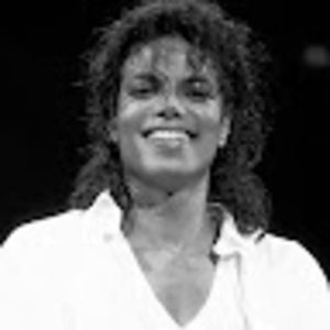 Meet your Posher, Simoya